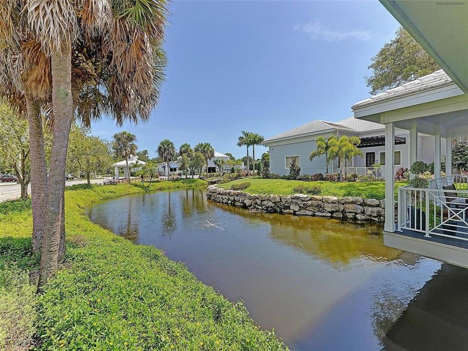 For Sale: $389,000 (3 beds, 2 baths, 1942 Square Feet)