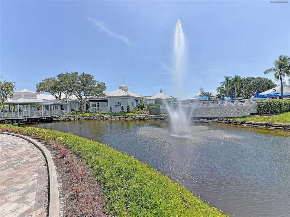 For Sale: $389,000 (3 beds, 2 baths, 1942 Square Feet)