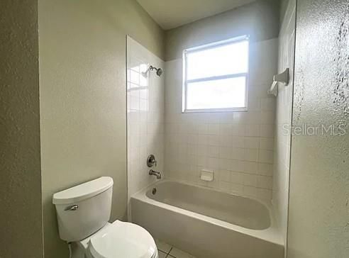 En Renta: $3,400 (5 camas, 3 baños, 3600 Pies cuadrados)