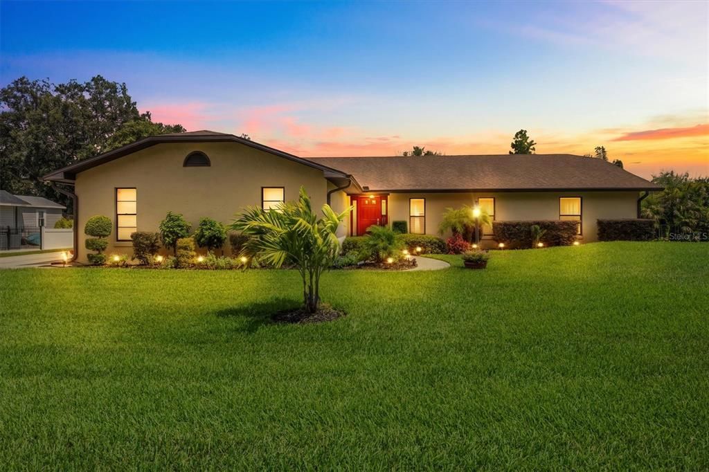 For Sale: $699,000 (4 beds, 3 baths, 2388 Square Feet)