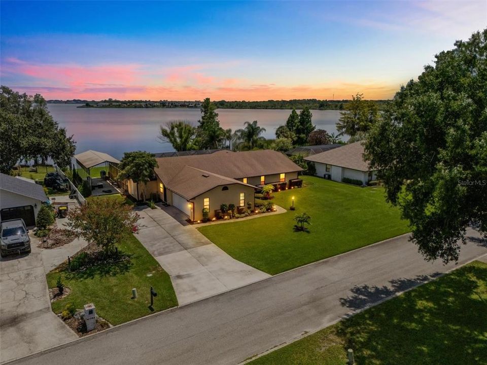 For Sale: $699,000 (4 beds, 3 baths, 2388 Square Feet)