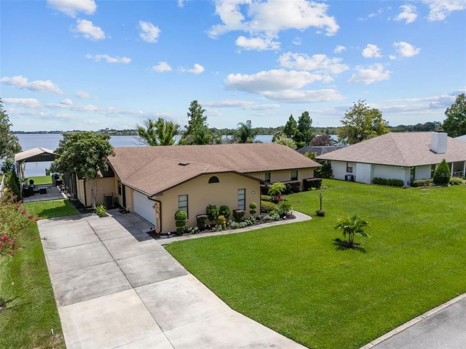 For Sale: $699,000 (4 beds, 3 baths, 2388 Square Feet)