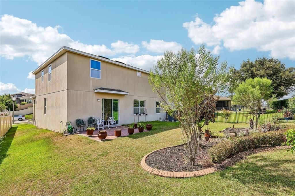 En Venta: $610,000 (3 camas, 2 baños, 2720 Pies cuadrados)