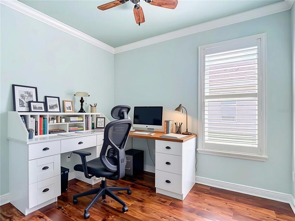 For Sale: $349,500 (2 beds, 2 baths, 1686 Square Feet)