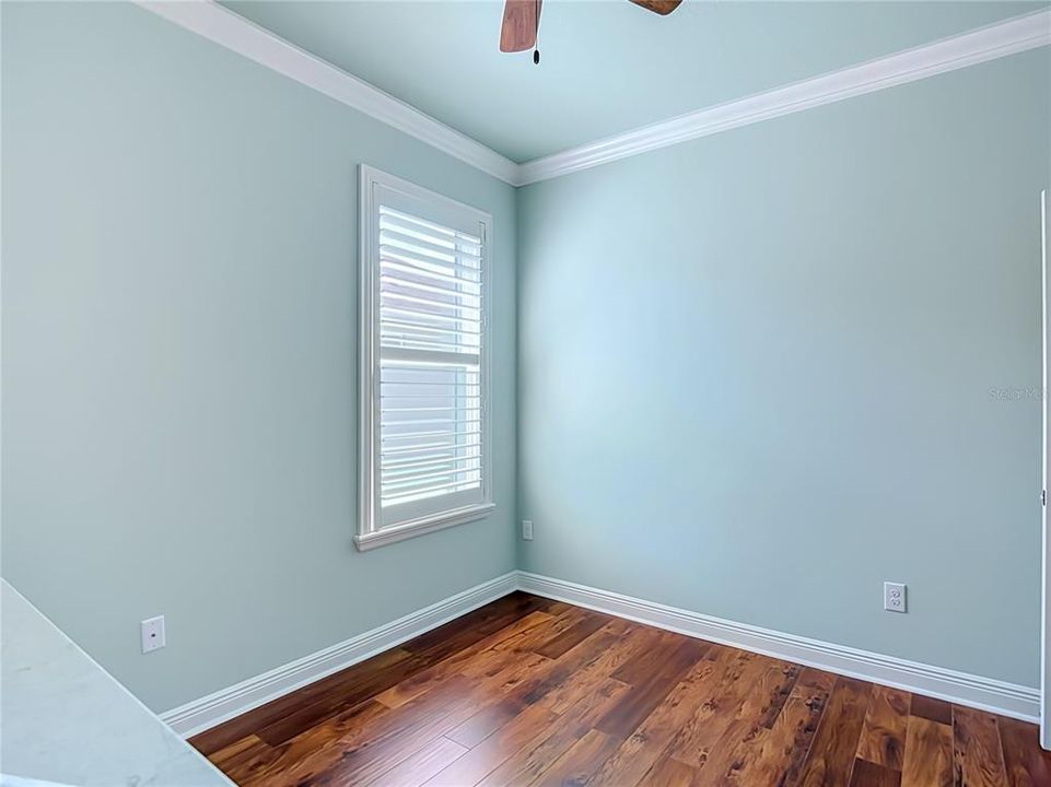 For Sale: $349,500 (2 beds, 2 baths, 1686 Square Feet)