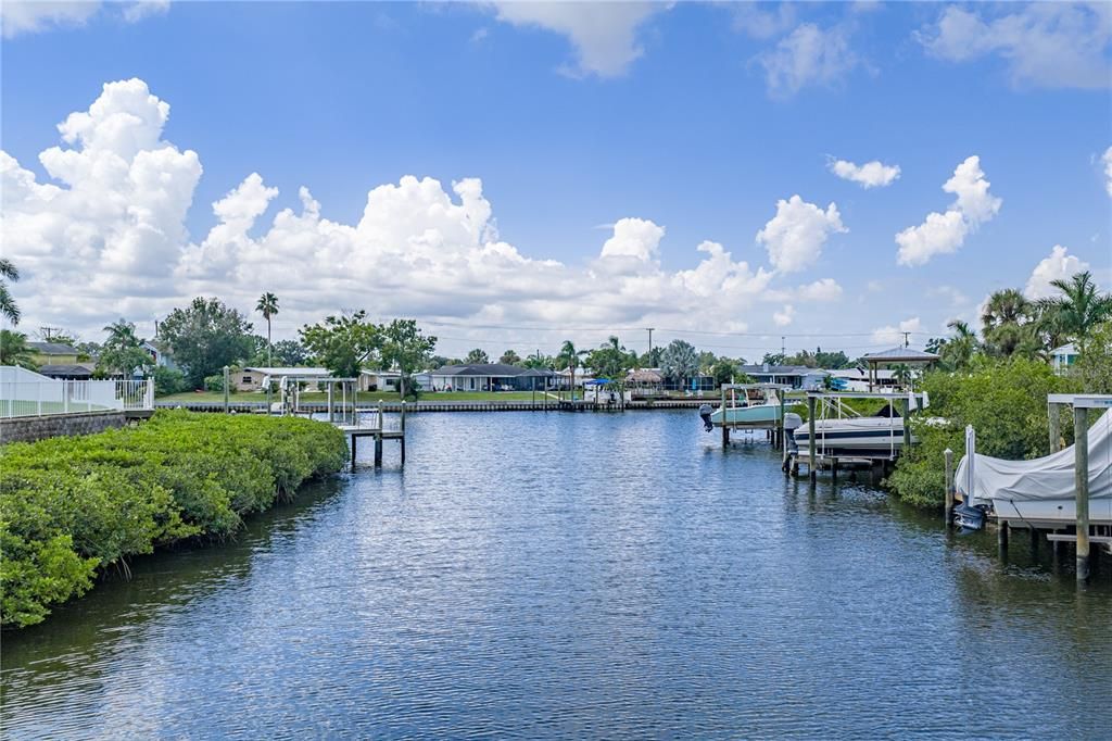 For Sale: $915,000 (4 beds, 3 baths, 3177 Square Feet)