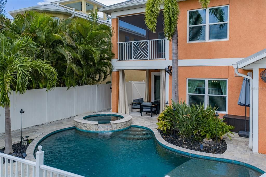 For Sale: $915,000 (4 beds, 3 baths, 3177 Square Feet)