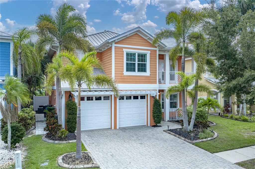 For Sale: $915,000 (4 beds, 3 baths, 3177 Square Feet)