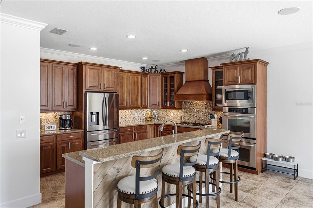 For Sale: $915,000 (4 beds, 3 baths, 3177 Square Feet)