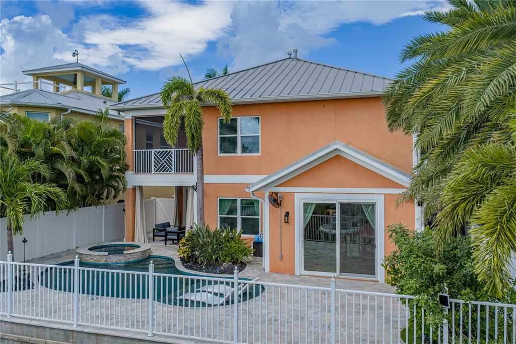 For Sale: $915,000 (4 beds, 3 baths, 3177 Square Feet)