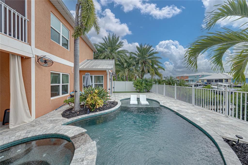 For Sale: $915,000 (4 beds, 3 baths, 3177 Square Feet)