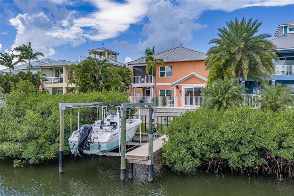 For Sale: $915,000 (4 beds, 3 baths, 3177 Square Feet)