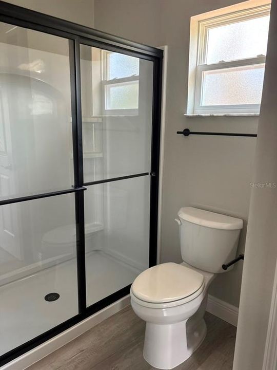 En Venta: $249,900 (3 camas, 2 baños, 1405 Pies cuadrados)