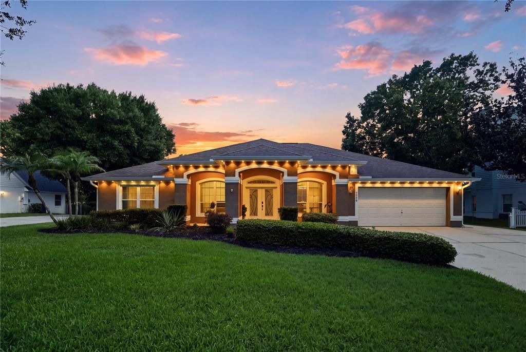 For Sale: $479,000 (4 beds, 3 baths, 2050 Square Feet)