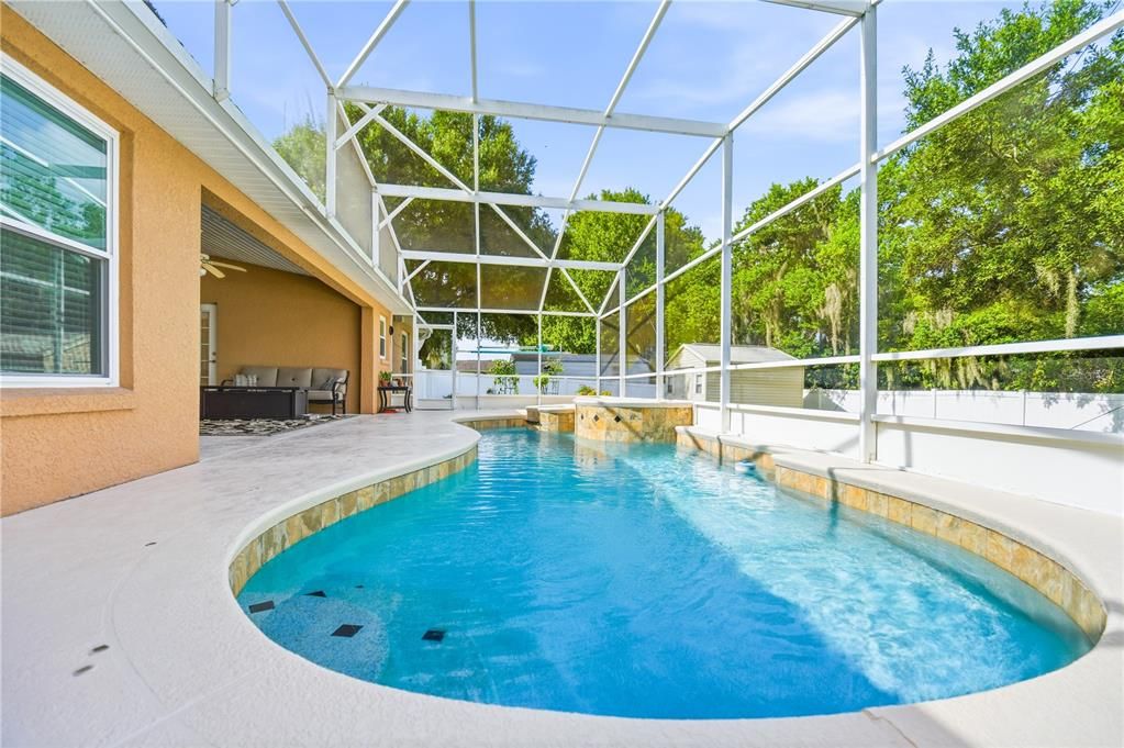 For Sale: $479,000 (4 beds, 3 baths, 2050 Square Feet)