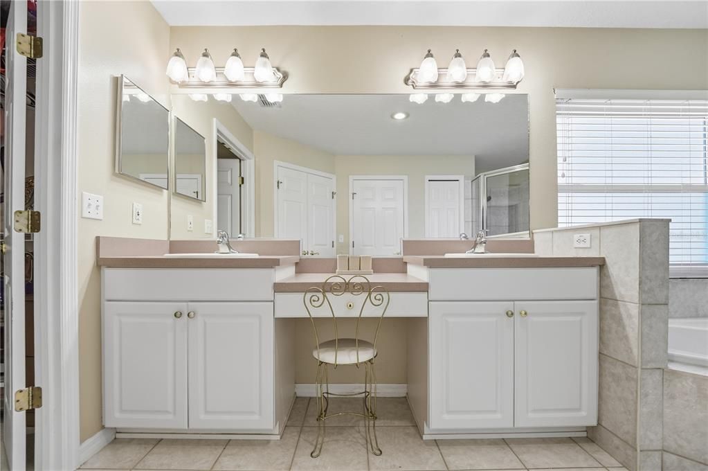 For Sale: $479,000 (4 beds, 3 baths, 2050 Square Feet)