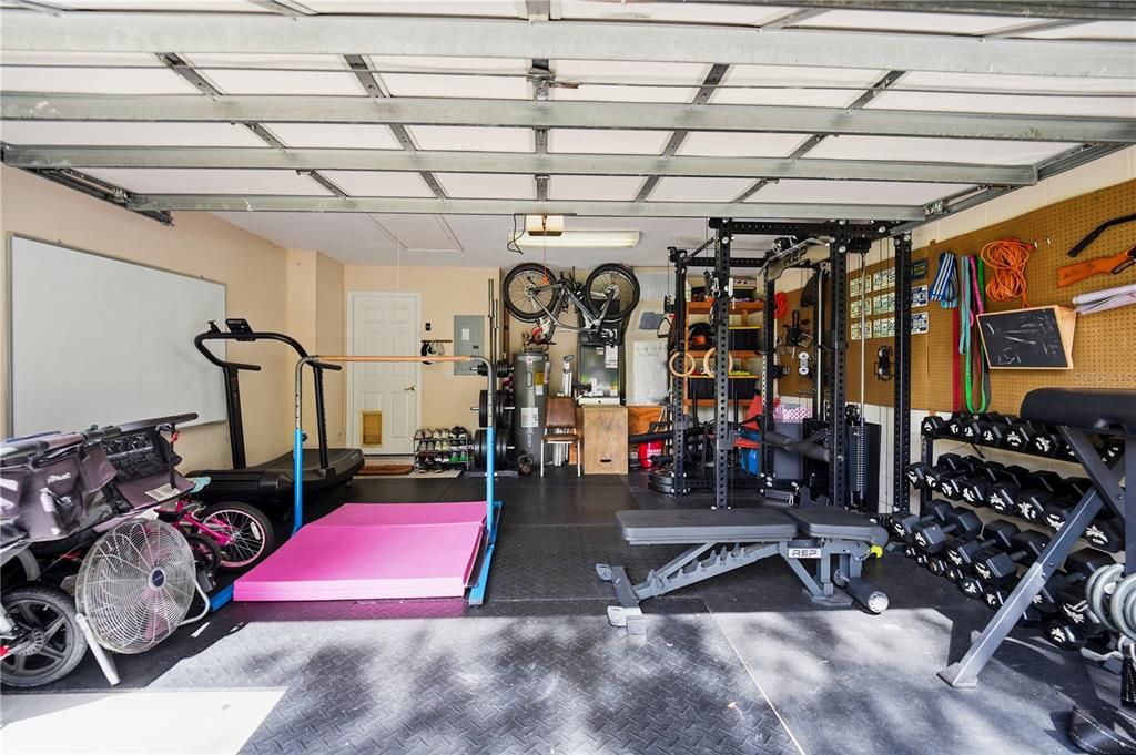 For Sale: $479,000 (4 beds, 3 baths, 2050 Square Feet)