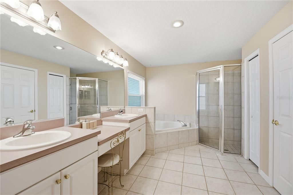 For Sale: $479,000 (4 beds, 3 baths, 2050 Square Feet)