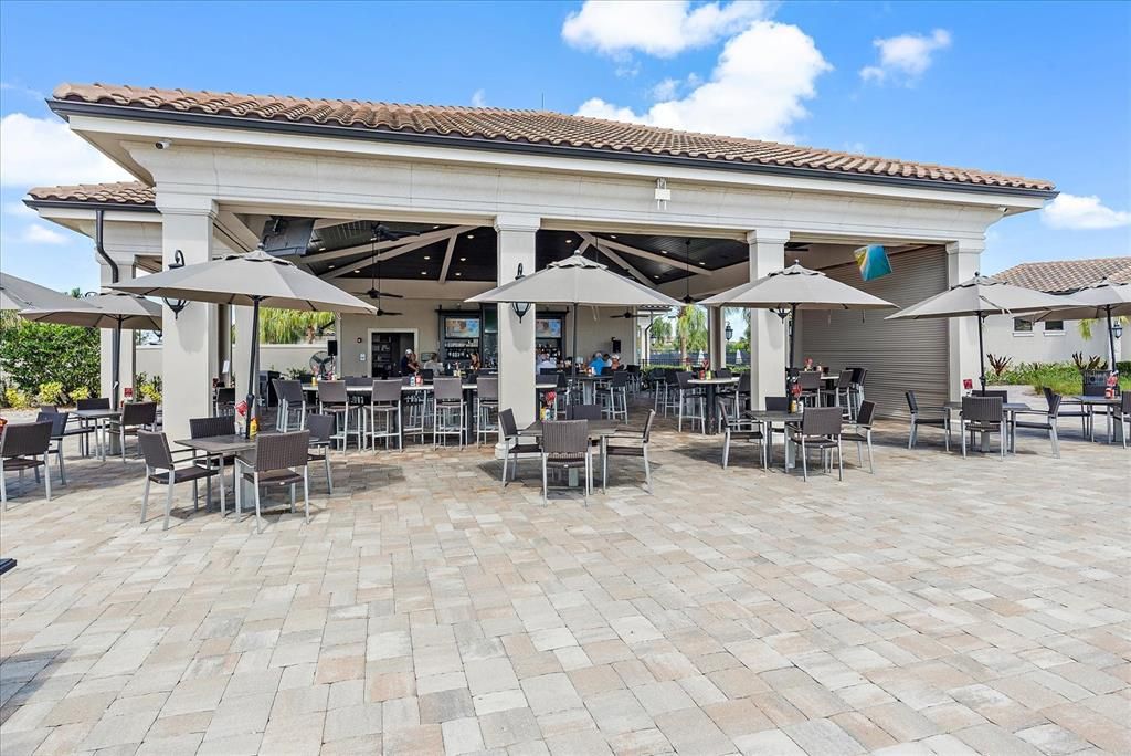 For Sale: $305,900 (2 beds, 2 baths, 1142 Square Feet)
