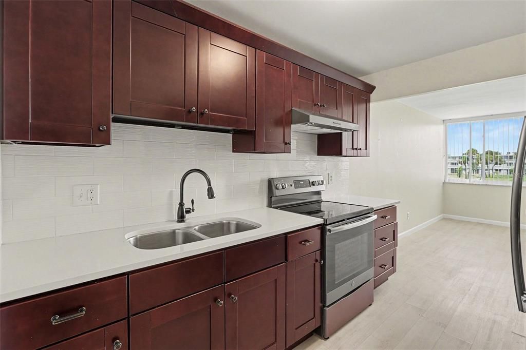 En Venta: $95,000 (1 camas, 1 baños, 930 Pies cuadrados)
