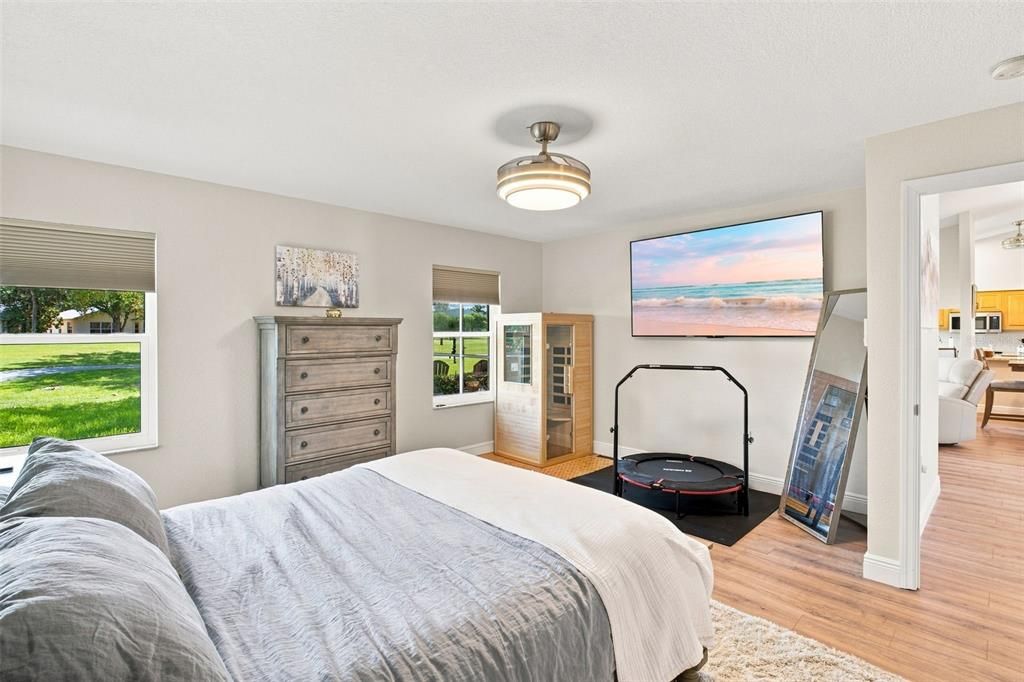 For Sale: $450,000 (2 beds, 2 baths, 1903 Square Feet)
