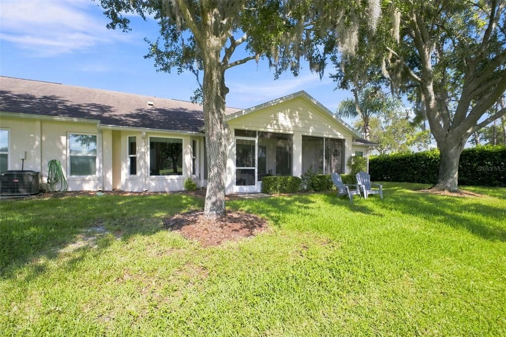 For Sale: $450,000 (2 beds, 2 baths, 1903 Square Feet)