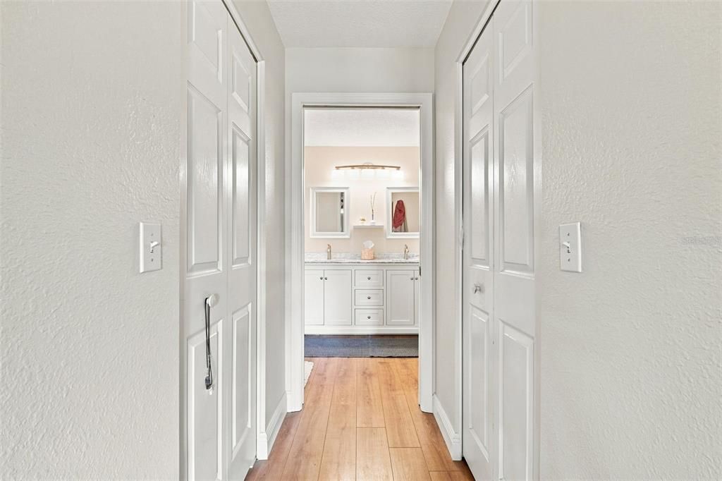 For Sale: $450,000 (2 beds, 2 baths, 1903 Square Feet)