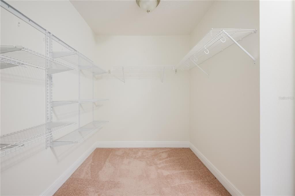 En Renta: $3,500 (4 camas, 3 baños, 2812 Pies cuadrados)
