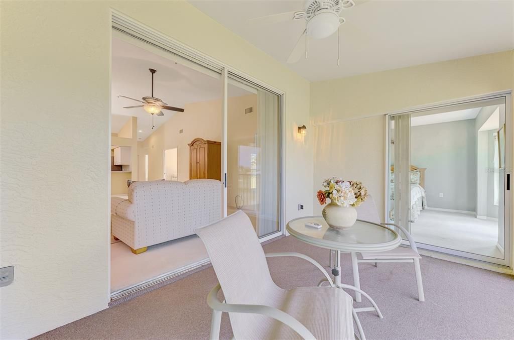 For Sale: $199,000 (2 beds, 2 baths, 1352 Square Feet)