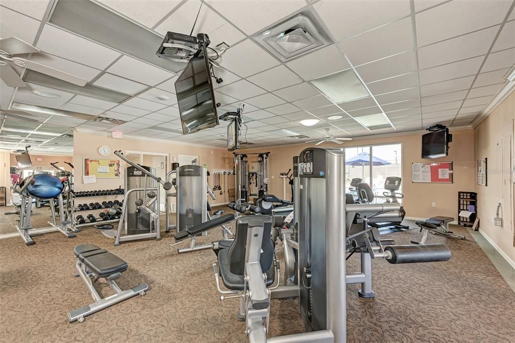 For Sale: $199,000 (2 beds, 2 baths, 1352 Square Feet)