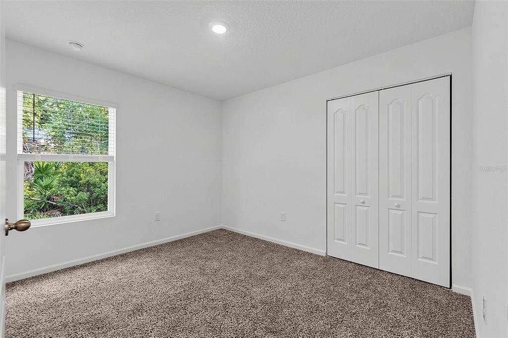 For Sale: $290,000 (3 beds, 2 baths, 1198 Square Feet)