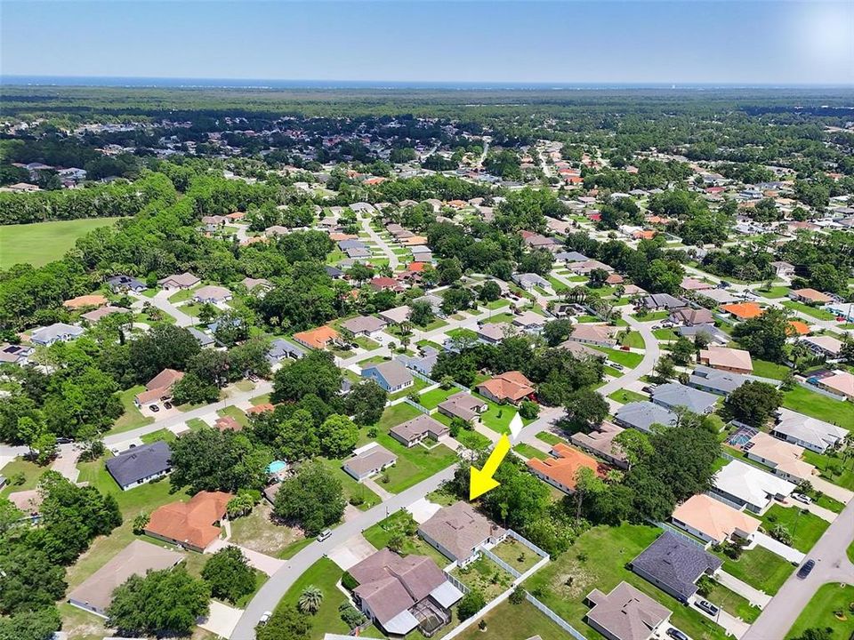 For Sale: $290,000 (3 beds, 2 baths, 1198 Square Feet)