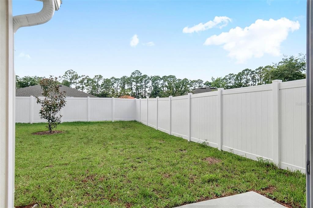 For Sale: $290,000 (3 beds, 2 baths, 1198 Square Feet)