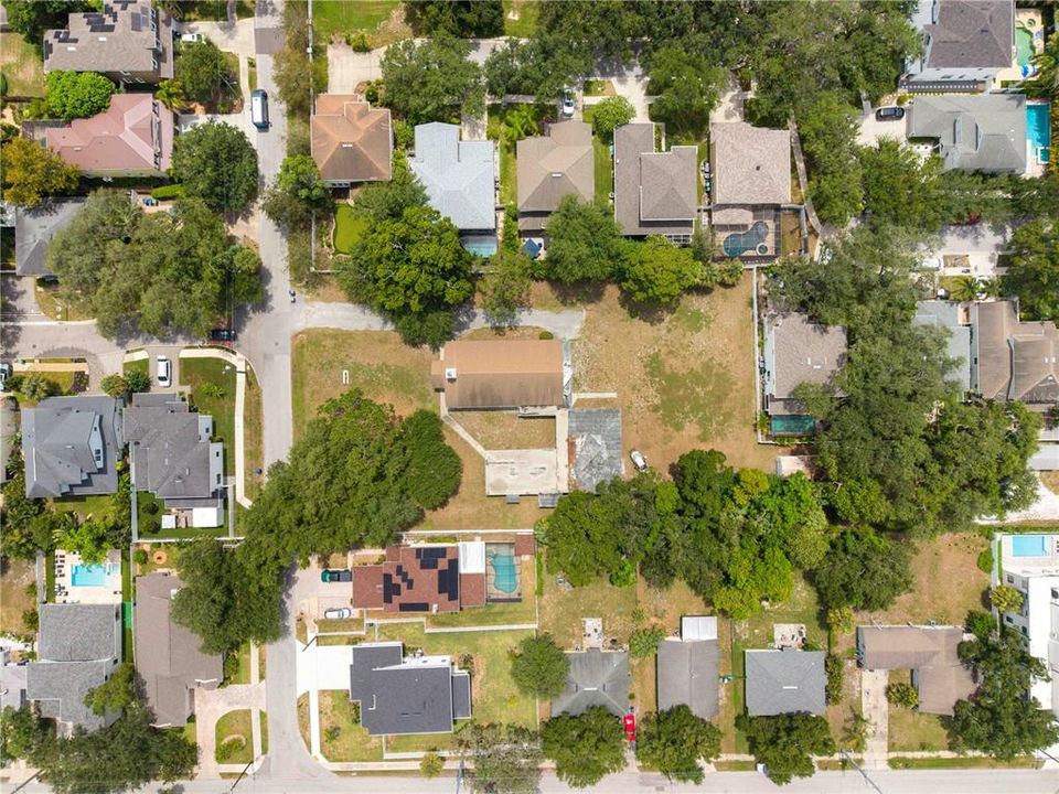 For Sale: $1,300,000 (1.08 acres)