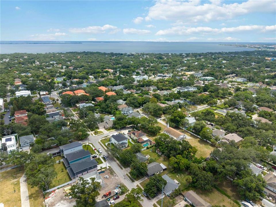 For Sale: $1,300,000 (1.08 acres)