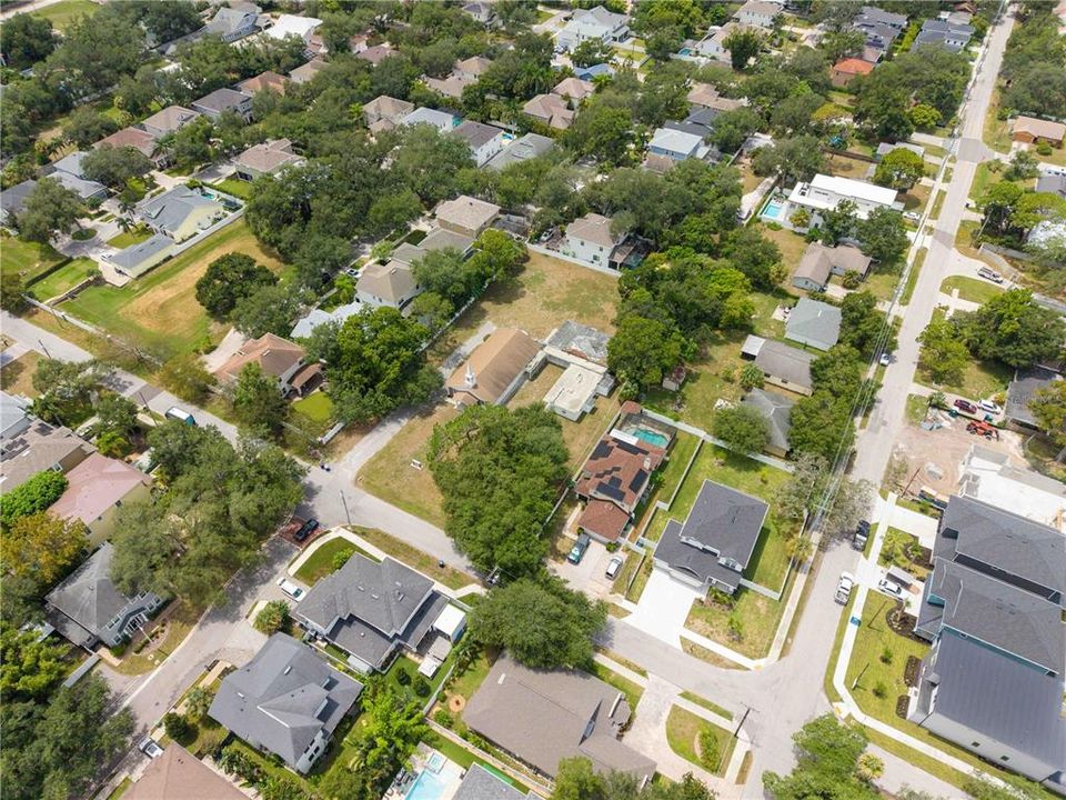For Sale: $1,300,000 (1.08 acres)