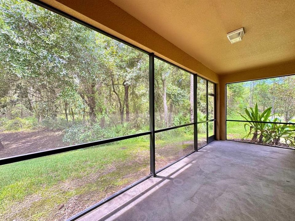 For Rent: $2,100 (3 beds, 2 baths, 1644 Square Feet)