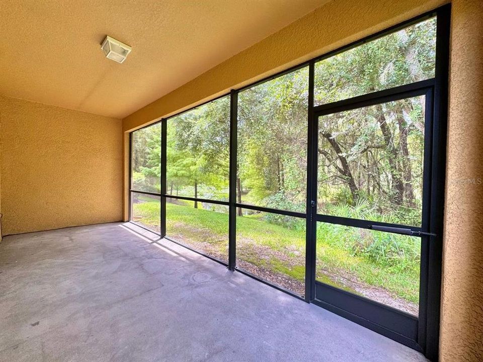 For Rent: $2,100 (3 beds, 2 baths, 1644 Square Feet)