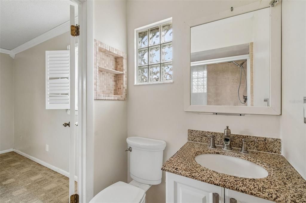 For Sale: $199,900 (3 beds, 2 baths, 1280 Square Feet)