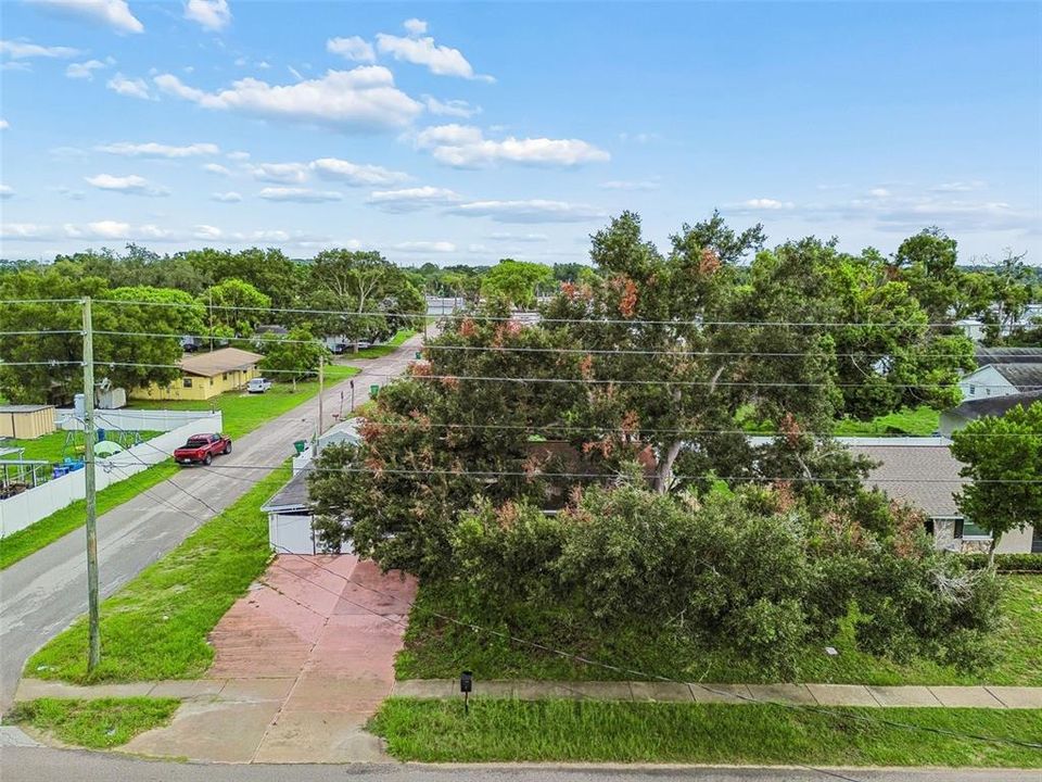 For Sale: $199,900 (3 beds, 2 baths, 1280 Square Feet)