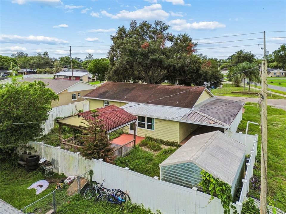 For Sale: $199,900 (3 beds, 2 baths, 1280 Square Feet)