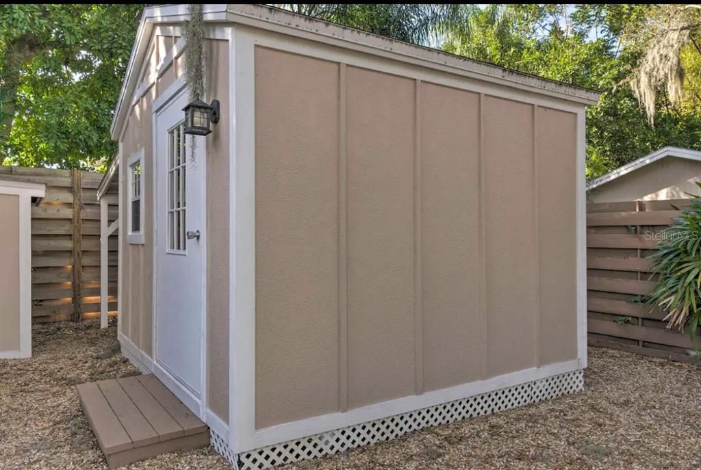 For Rent: $3,150 (3 beds, 3 baths, 2100 Square Feet)