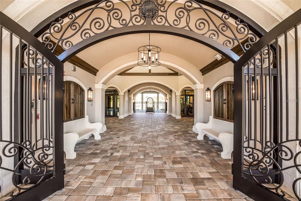 En Venta: $299,900 (2 camas, 2 baños, 1142 Pies cuadrados)