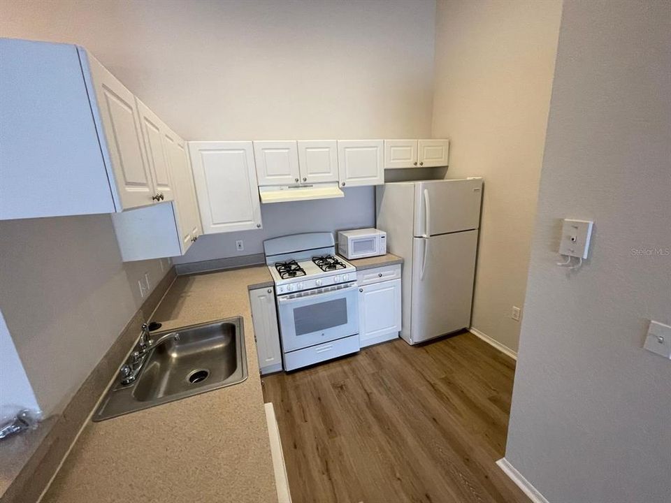 En Venta: $142,000 (2 camas, 2 baños, 1212 Pies cuadrados)