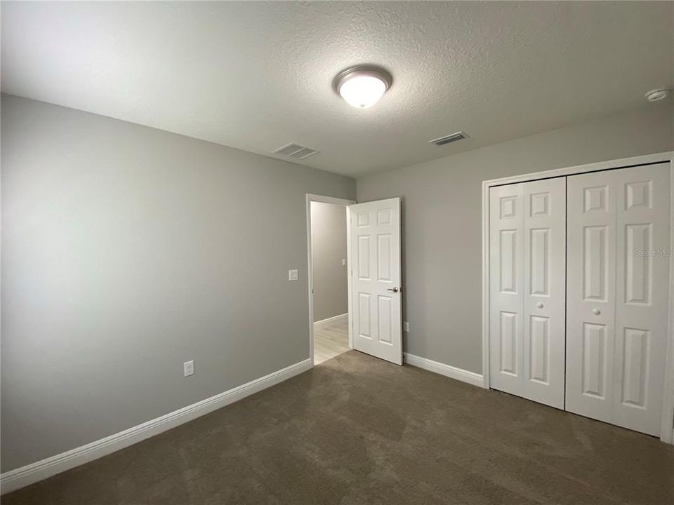 В аренду: $1,795 (4 спален, 2 ванн, 1477 Квадратных фут)