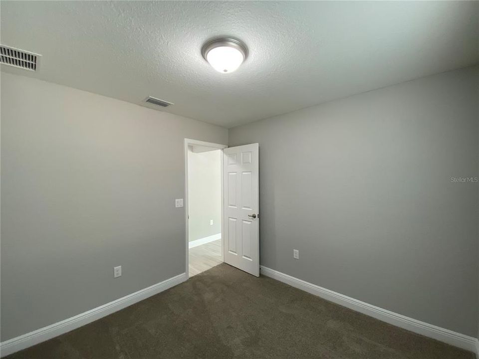 В аренду: $1,795 (4 спален, 2 ванн, 1477 Квадратных фут)