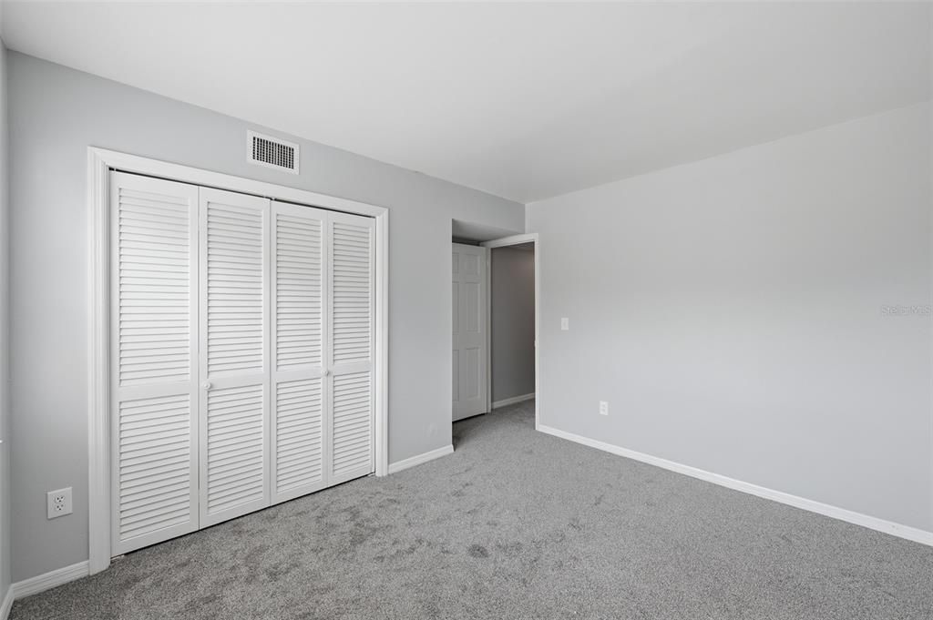 В аренду: $1,850 (2 спален, 2 ванн, 1031 Квадратных фут)