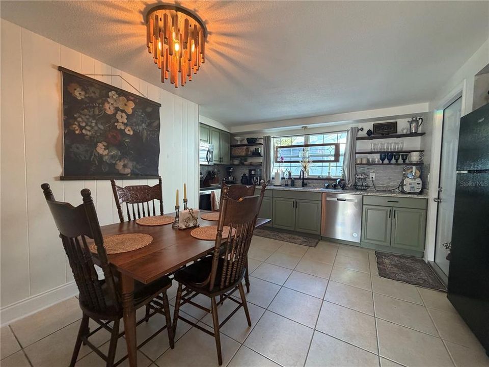 En Venta: $334,900 (2 camas, 1 baños, 1004 Pies cuadrados)