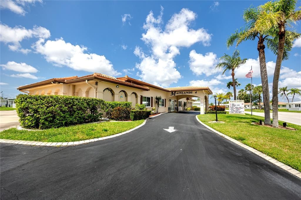 En Venta: $369,999 (2 camas, 2 baños, 1649 Pies cuadrados)