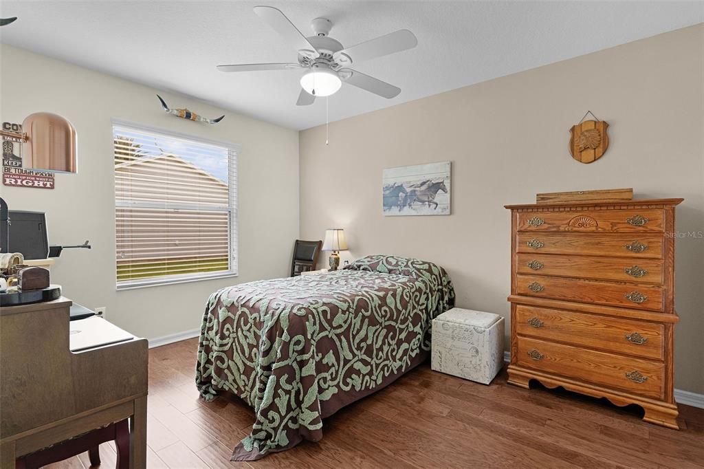 For Sale: $306,900 (2 beds, 2 baths, 1188 Square Feet)